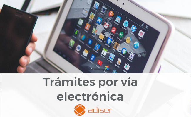 Realización de trámites por vía electrónica